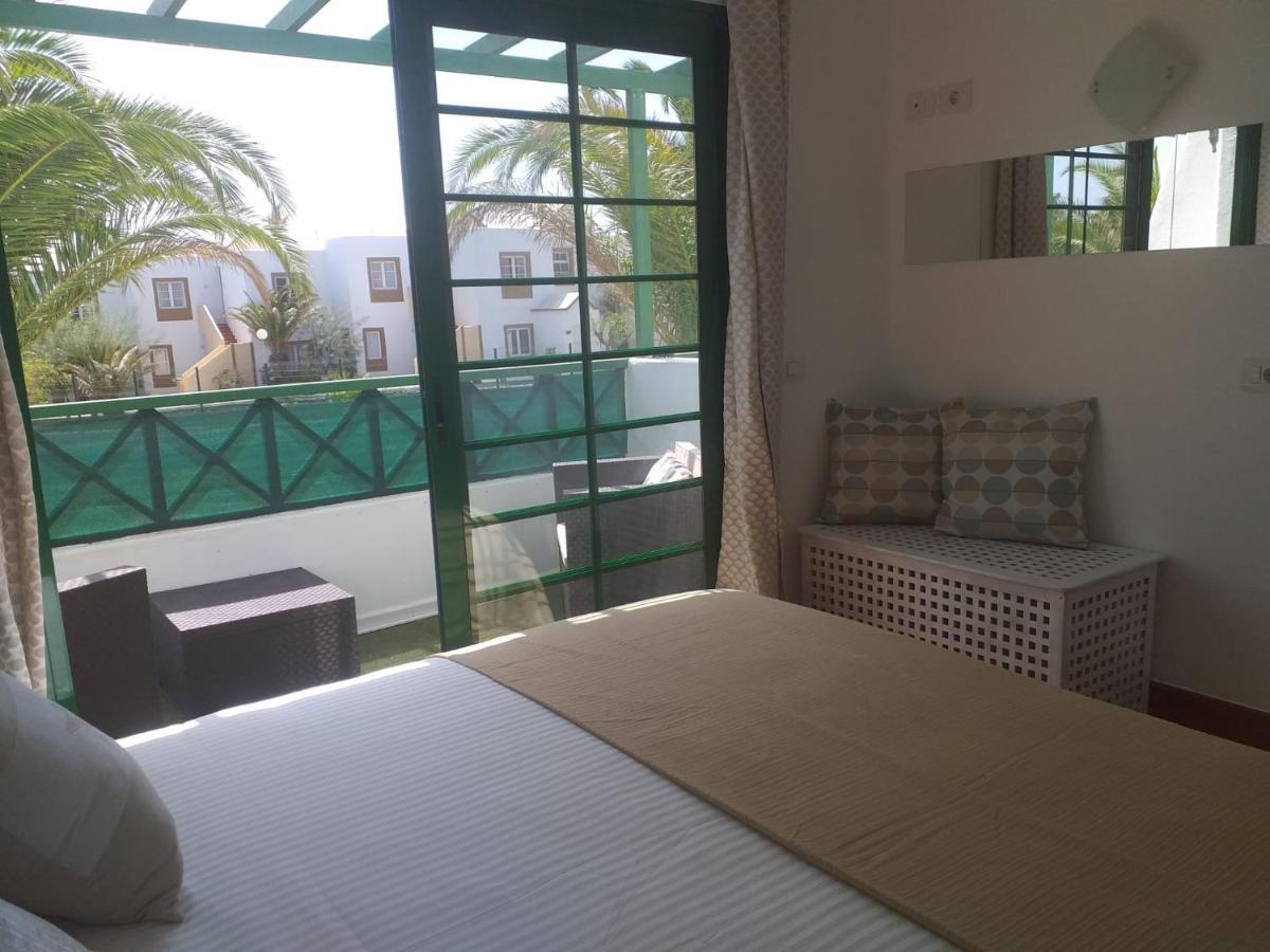Apartment Duplex -The Sunny Hut - Swimming Pool - Free Wifi & Ac- Residence Las Marinas Puerto del Carmen  Exterior photo